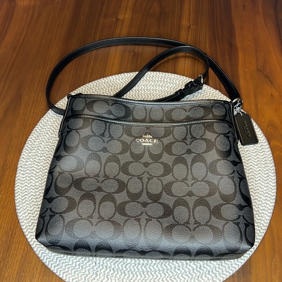 Coach File Crossbody Bag - Picture 1 of 8